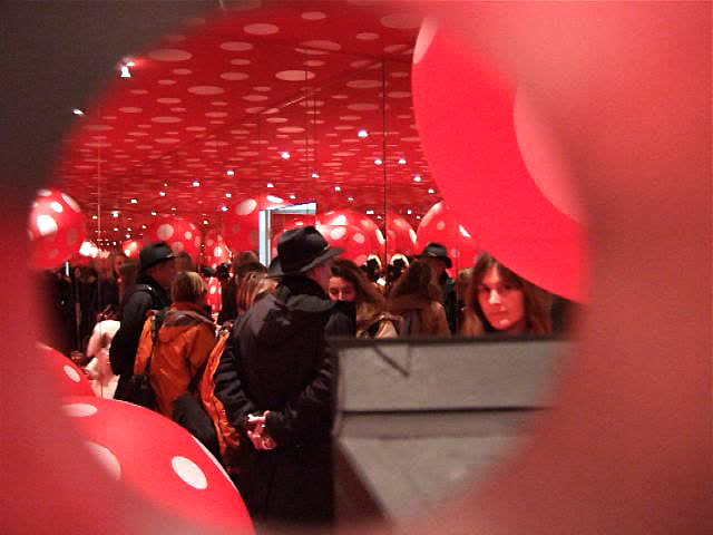 produits psychotropes, la maison rouge, antoine perpère, exposition, fondation, antoine de galbert