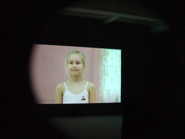 rineke dijkstra, galerie marian goodman, marianna, the gymschool, st petersburg, the fairy doll, danse