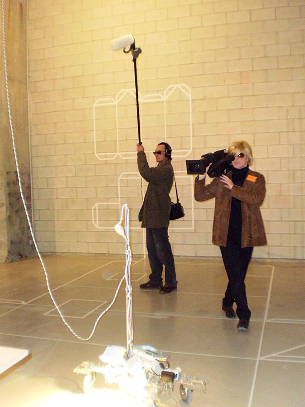 Bétonsalon, Science versus fiction