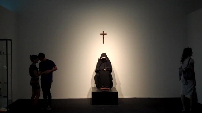 biennale de lyon, 2011, une terrible beauté est née, victoria noorthoorn, la sucrière, fondation bullukian, musée d'art contemporain de lyon, usine t.a.s.e., veduta