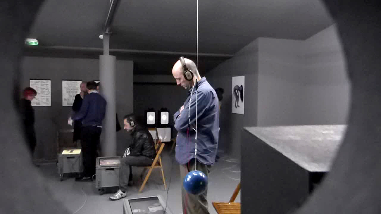 roman signer, centre culturel suisse, performance, process