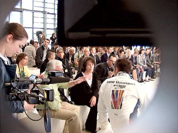 jeff koons, bmw, centre pompidou, exposition, beaubourg