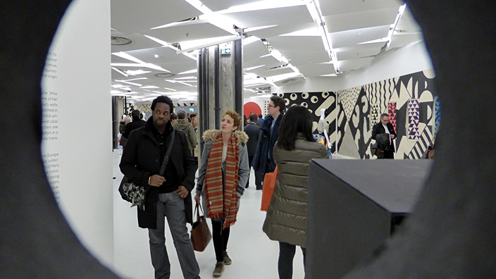 la galerie des galeries, karina bisch, les galeries lafayette, miss harlequin, art contemporain