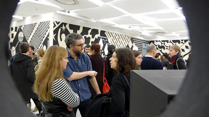 la galerie des galeries, karina bisch, les galeries lafayette, miss harlequin, art contemporain