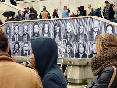 street-art, parvis, palais de tokyo, jr, artiste, performer, photographe, bnf, inside out, iop