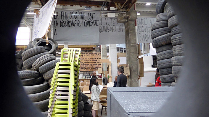 thomas hirschhorn, palais de tokyo, flamme éternelle, gdf suez, galerie chantal crousel, fondation jan michalski, julien fronsacq