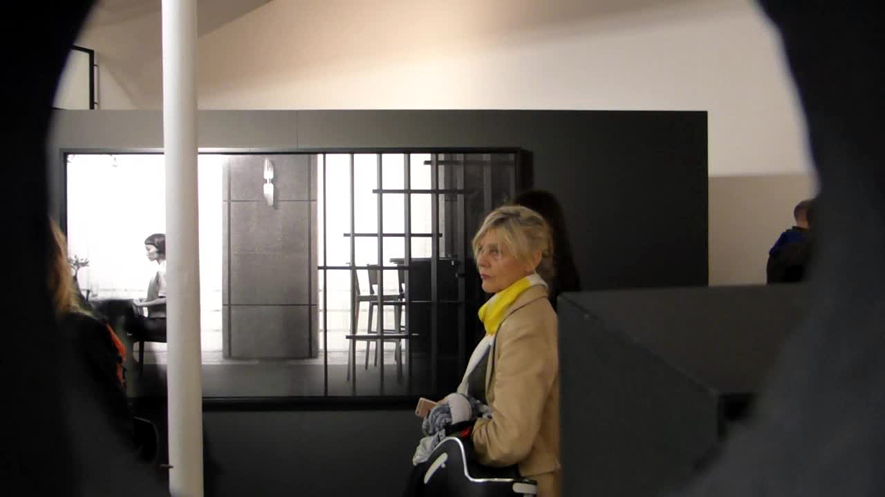 art contemporain, galerie rabouan moussion, waiting, erwin olaf, photographie, portrait