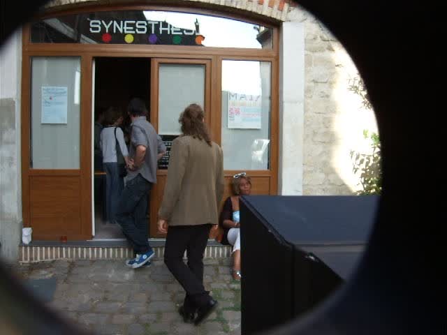 Synesthésie, LMQTP, Saint-Denis