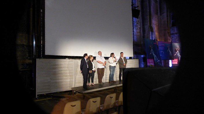 festival voies off, 19ème édition, arles, photographie, 2014, cour de l'archevêché, rencontres photographiques d'arles
